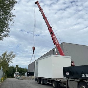 Vorbereitung Montage Trafostation